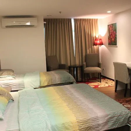 Adha Studio & Suite Kota Bharu Room photo